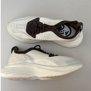 APL Streamline Women’s Running Shoes Ivory Brown Size 8 0622XC
